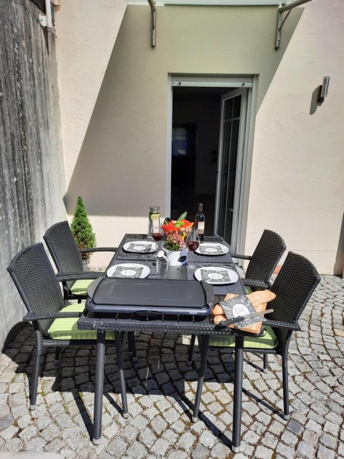 Ferienwohnung Sonnenschein Бургау Екстериор снимка