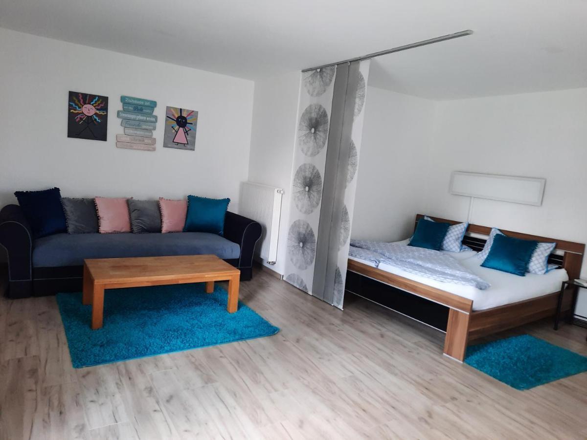 Ferienwohnung Sonnenschein Бургау Екстериор снимка