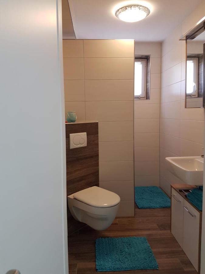 Ferienwohnung Sonnenschein Бургау Екстериор снимка