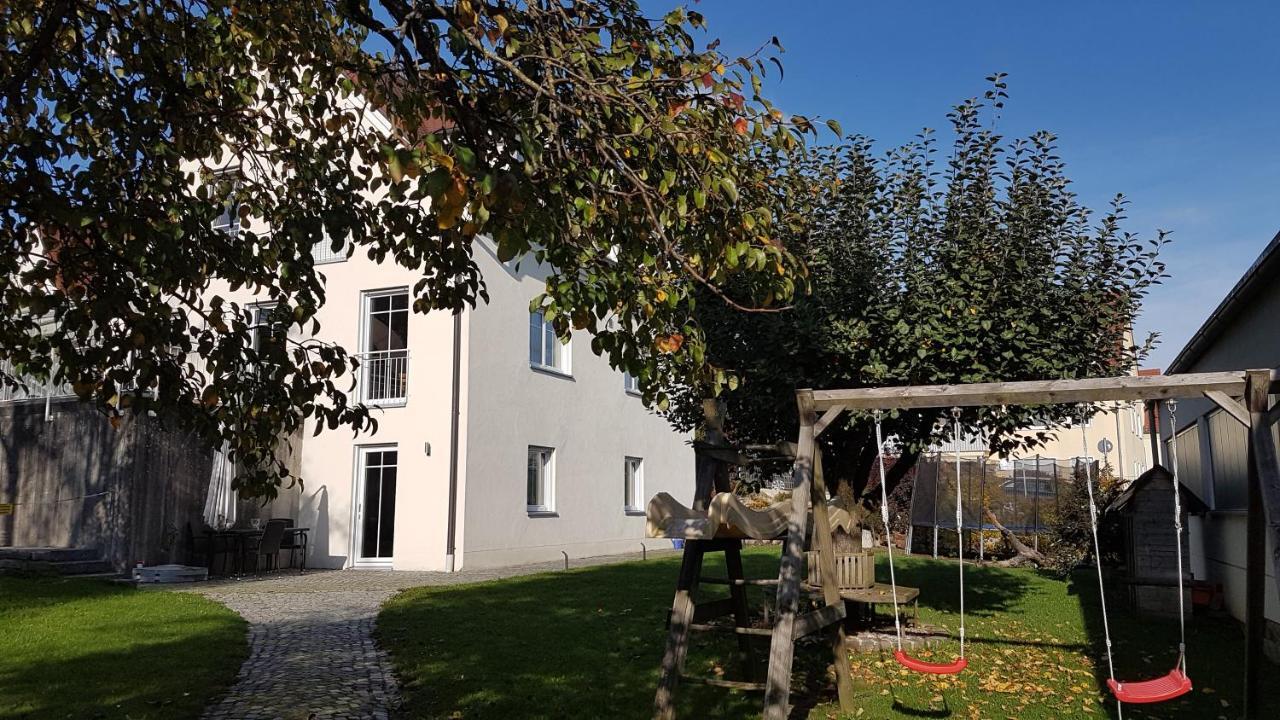 Ferienwohnung Sonnenschein Бургау Екстериор снимка